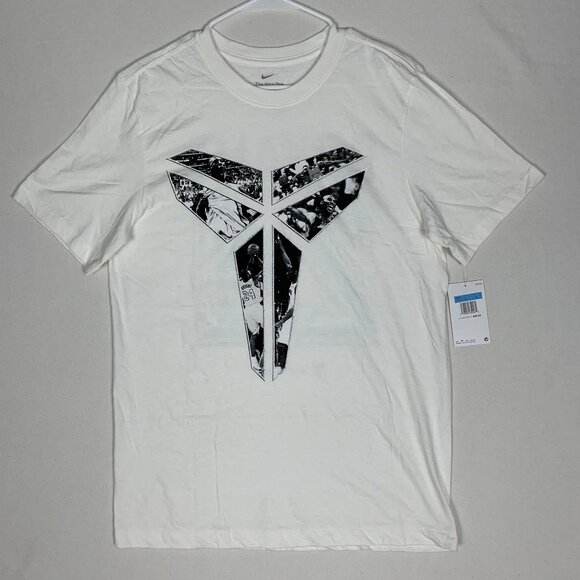 Nike Kobe Bryant Logo Statue Unveil Tee Medium White T-shirt HQ4038-100 - Picture 1 of 8
